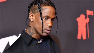 اتعمل زيه في السعودية.. زاهي حواس: إلغاء حفل ترافيس سكوت مصيبة 