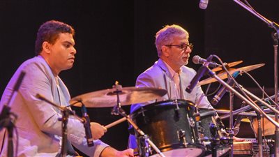 في ثاني أيام مهرجان الأوبرا بالإسكندرية.. روائع بليغ وعبد الوهاب والرحبانية في حفل لـ كايرو كافيه