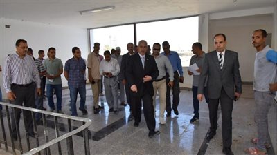 رئيس جامعة أسيوط: صيانة المدن الجامعية بشكل كامل لاستقبال الطلاب خلال العام الجديد 