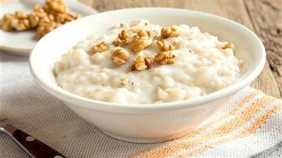 طريقة عمل العاشورة بالقشطة.. لذيذة ورائعة جربيها الآن