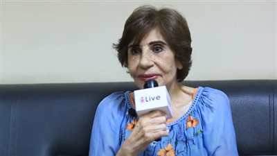 سميرة محسن عن اعتزالها: قفلت البطاقة الضريبية ومش هرجع تاني للفن