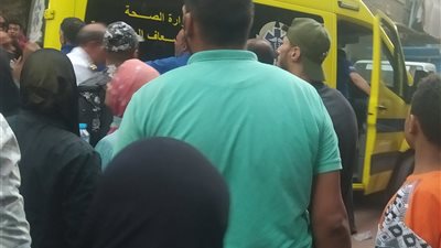 مأساة إنسانية.. شخص يفقد 7 من عائلته في انهيار عقار حدائق القبة: حياتي ادمرت