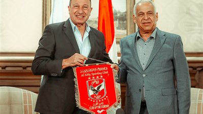 الأهلي يكذب فرج عامر بخصوص فرع النادي الخامس في العلمين الجديدة