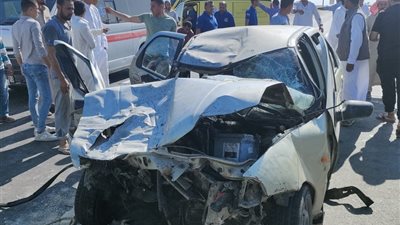 بينهم حالة حرجة.. إصابة 5 أشخاص في تصادم سيارتين بطريق إسكندرية الصحراوي|صور