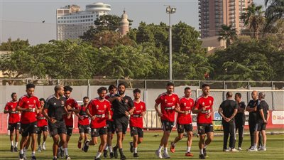 زد يحصل على توقيع ثنائي الأهلي استعدادًا لـ الموسم الجديد