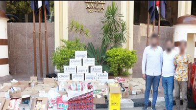 ضبط عدد من العناصر الإجرامية وتجار المخدرات بالمحافظات