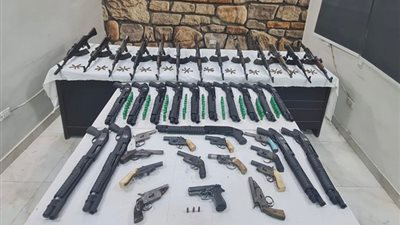 ضبط 41 قطعة سلاح ناري وتنفيذ 553 حكما قضائيا في حملة أمنية بأسيوط