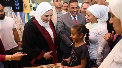 يستمر حتى 4 سبتمبر.. وزيرة التضامن تفتتح معرض ديارنا بالساحل الشمالي | صور