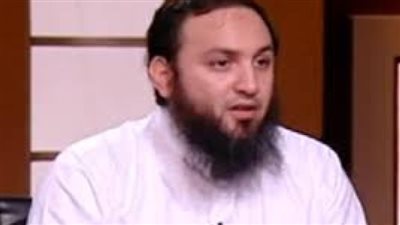 هل الجن يدخل جسم الإنسان أثناء العلاقة الحميمة؟.. داعية يوضح