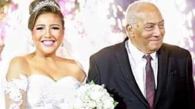 وفاة والد مي كساب وتشييع جنازته اليوم من مسجد الشرطة بالشيخ زايد