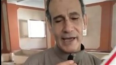 معلم بأشمون يعطي دروسا مجانية لطلاب قريته: كانوا بيدعولي وأنا تعبان وربنا شفاني بفضل دعائهم| بث مباشر