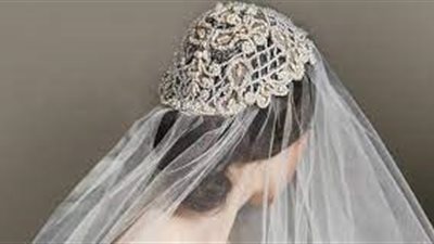 ظهور لون الشعر من تحت الطرحة.. الإفتاء توضح الحكم الشرعي