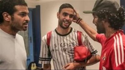 بعد اشتباك قوي.. الشحات يقبل رأس الشيبي بعد ضربه بالقلمى | بث مباشر 