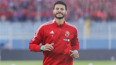 متى يحسم الشناوي انتقاله للنصر السعودي؟ شوبير يُجيب 