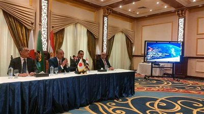 وصول وزير التنمية المحلية للفيوم قبل توقيع عقود إنشاء أول مصنع بالمنطقة الاستثمارية الحرة 