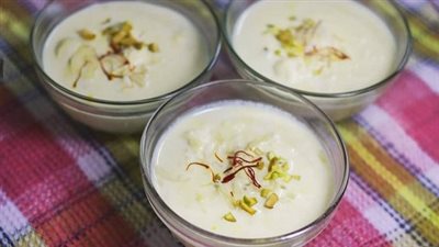 طريقة عمل العاشوراء فاطمة أبو حاتي.. 4 خطوات وأحصل على طعم لذيذ