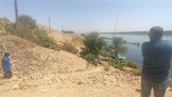 الآثار تبدأ في إنشاء