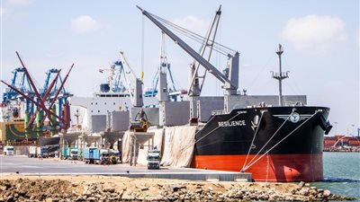 ميناء دمياط يستقبل 30 ألف طن بضائع عامة خلال الـ24 ساعة الماضية