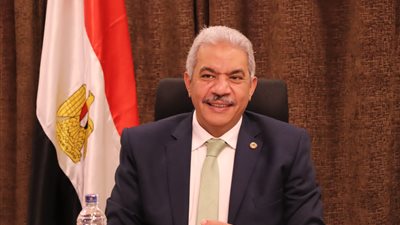 إدخال الروبوتات الجراحية وتقنيات الذكاء الاصطناعي في مجالات الطب بجامعة الأزهر