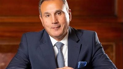 رئيس اتحاد بنوك مصر يكشف تفاصيل طرح الشهادات الدولارية الجديدة.. واحتمالية صدور شهادات باليورو