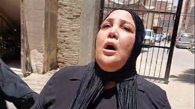 مشوفتش أي معالم في الجثة.. خالة الطالبة ضحية الغدر على يد صديقتها بالغربية تنهار بالكباء أمام المشرحة | بث مباشر 