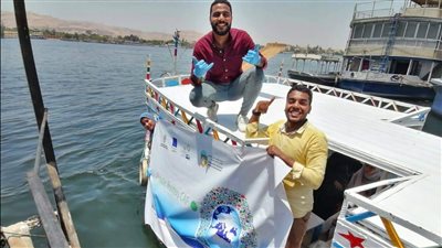 تحت شعار لا للبلاستيك.. حملة لتنظيف نهر النيل بمحافظة الأقصر | صور