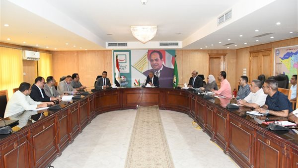 محافظ الفيوم يتابع