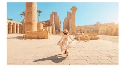 موقع Travel off Path يبرز الأسباب الجاذبة للسائحين لزيارة المقصد السياحي المصري