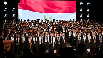  جامعة مصر للعلوم والتكنولوجيا تقيم حفلا كبيرًا لتخريج دفعة جديدة من كلية الصيدلة