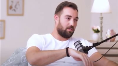 رفضت الخمرة وكنت بنضف حمامات في لندن.. باسل الزارو يكشف مفاجآت لأول مرة عن حياته الشخصية