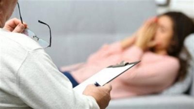 إحدى السيدات تتهم طبيب روض الفرج  بتخديرها وتصويرها |خاص