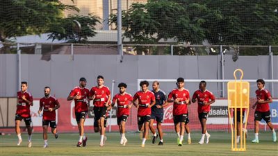 سنغالي يلعب في أوروبا.. مصدر بالأهلي يكشف آخر تطورات ملف المهاجم الأجنبي 