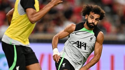 محمد صلاح يصنع هدفين في الشوط الأول لمباراة ليفربول وليستر الودية