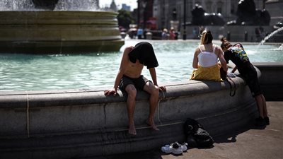 الأرصاد الجوية العالمية تحذر من موجات الحر المستمرة: صحة الإنسان في خطر.. ويجب خفض الانبعاثات الحرارية 