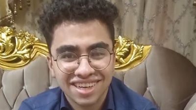 بحلم أدخل كلية الهندسة.. الثامن بالثانوية العامة علمي رياضة: نفسي في منحة من الجامعة الأمريكية | بث مباشر