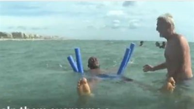 لإعادة دمجهم في المجتمع.. منظمات فرنسية تعطي دروسًا للمهاجرين الناجين من الهجرة غير الشرعية لأوروبا 