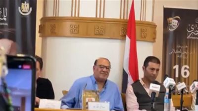 صلاح عبد الله: اشتغلنا مسرح بصوتنا من غير ميكروفونات.. وفرقة تحالف قوى الشعب ضمت مختلف عناصر المجتمع