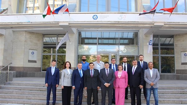 جانب من الزيارة