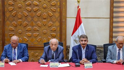 نقابة المهندسين: لن نقيد الحاصلين على ثانوية عامة بالقسم الأدبي حتى لو درسوا خارج مصر