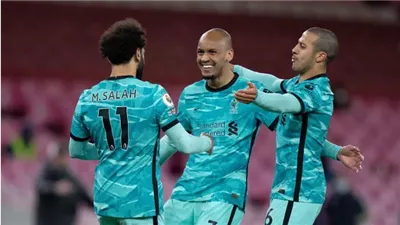 أراك قريبا.. محمد صلاح يثير الجدل برسالته الوداعية لـ فابينيو