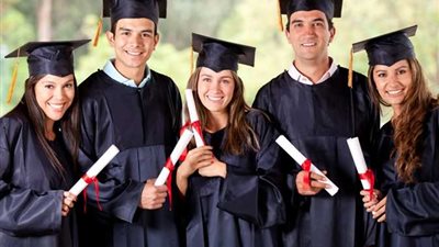 الحكومة تكشف تفاصيل 100 منحة دراسية لأوائل الثانوية العامة بالصعيد في الجامعات الأجنبية بالعاصمة الإدارية