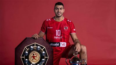 لاعب يد الأهلي: أسعى لتحقيق إنجازات كبيرة ومعسكر إعداد أوروبي استعدادًا لكأس العالم