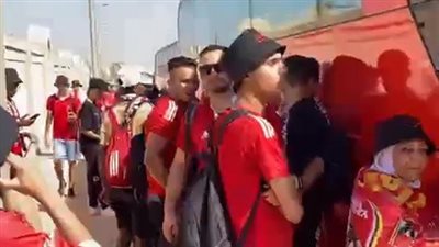 بواسطة حافلات مجانية.. جماهير الأهلي تستعد للسفر إلى الإسكندرية لمؤازرة الفريق أمام المصري| بث مباشر 