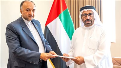 رئيس الإمارات يتلقى دعوة من نظيره الإيراني لزيارة طهران