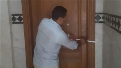 غلق وتشميع مخزنين مواد غذائية ومستحضرات تجميل بمدينة نصر