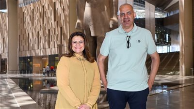 وزيرة الهجرة تلتقي جون المصري أحد أهم المؤثرين على مواقع التواصل الاجتماعي من المصريين بالخارج