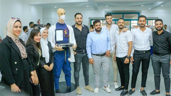 الطلاب المشاركون