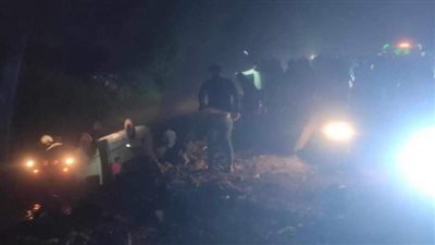 ننشر أسماء المصابين في حادث انقلاب ميني باص داخل مصرف بالغربية