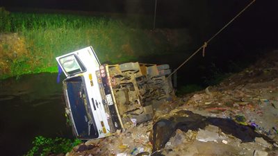 ارتفاع عدد المصابين في حادث انقلاب أتوبيس ميني باص داخل مصرف بالغربية لـ 27 مصابًا