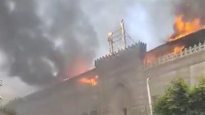 نشوب حريق في مبنى وزارة الأوقاف بوسط القاهرة